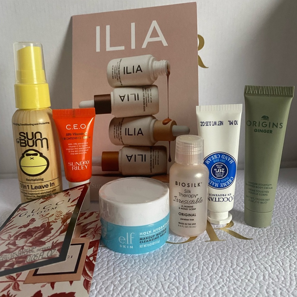 Blue Velvet Drawstring Bag with Beauty Products